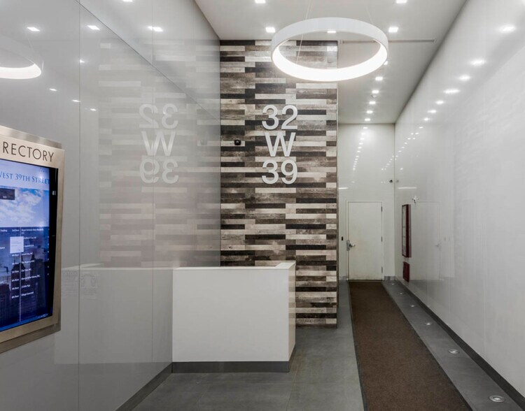 More Photos Of 32 W 39th St, New York Loft Creative Space For Lease
