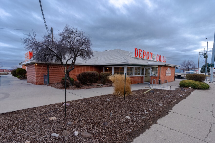 More Photos Of 545 Shoshone St S, Twin Falls Restaurant For Sale