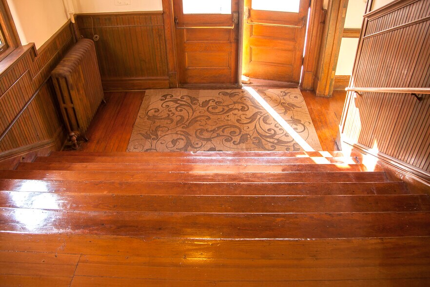 More Photos Of 815 S 25th St, Colorado Springs Office Residential For Sale
