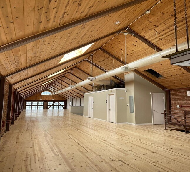 More Photos Of 1465 Bush St, San Francisco Office For Lease