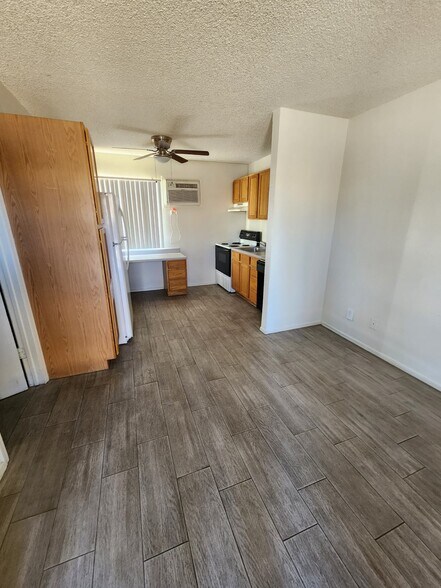 More Photos Of 6590 E Golf Links Rd, Tucson Apartments For Sale