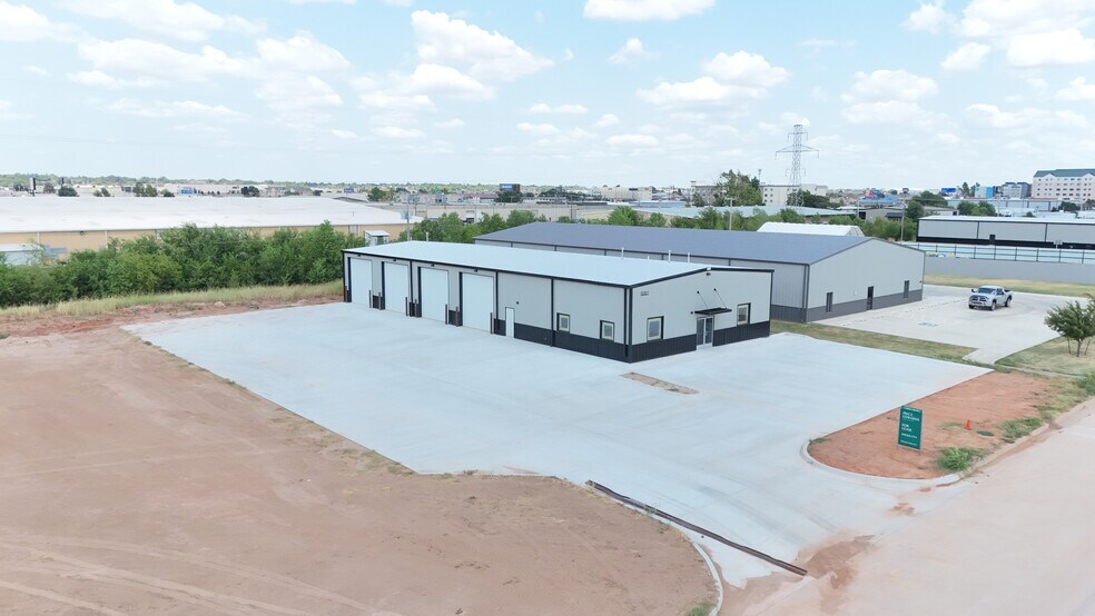 Primary Photo Of 5001 Bishop Dr, Oklahoma City Warehouse For Lease