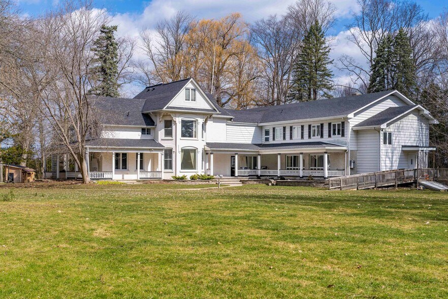 Primary Photo Of 788277 Grey Road 13, Clarksburg Rehabilitation Center For Sale