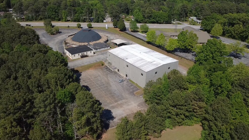 More Photos Of 1151 Flat Shoals Rd SE, Conyers Light Distribution For Lease