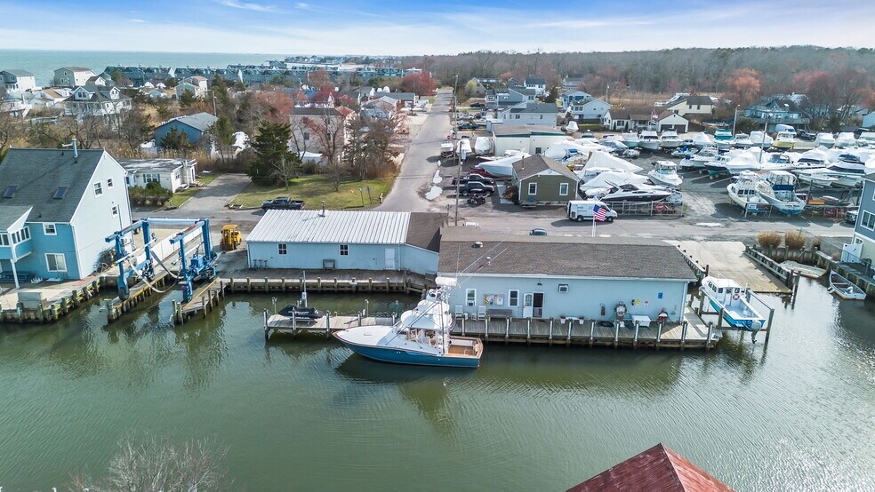 More Photos Of 101 Baltic Ave, Waretown Marina For Sale