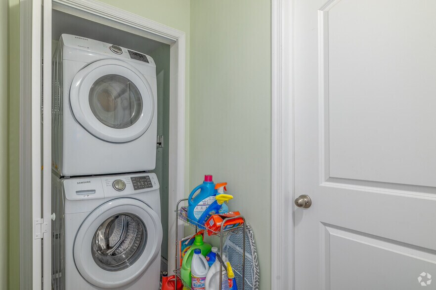 More Photos Of 327 N 40th St, Philadelphia Apartments For Sale