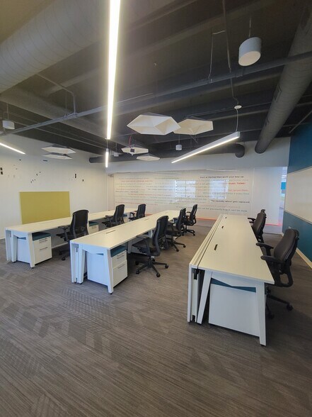 More Photos Of 1660 Lincoln St, Denver Coworking Space