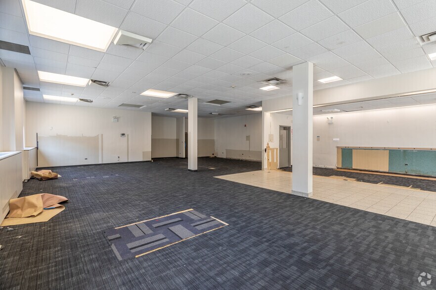 More Photos Of 4201-4225 Avenue D, Brooklyn Storefront Retail Office For Sale