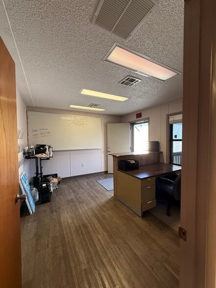 More Photos Of 1128 Dean Forest Rd, Savannah Office For Lease