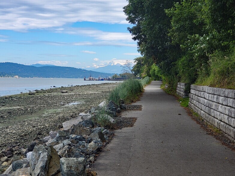 More Photos Of 4100 Oakes Ave, Anacortes Land For Sale