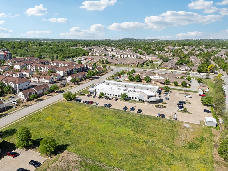 More Photos Of 9715 E 79th St, Tulsa Land For Sale