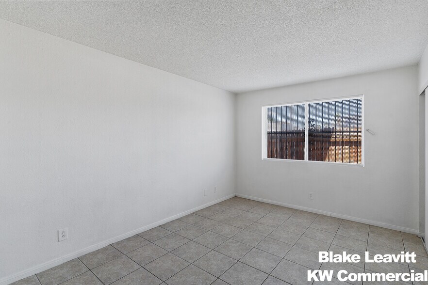 More Photos Of 3639 Kolendo Ct, Las Vegas Apartments For Sale