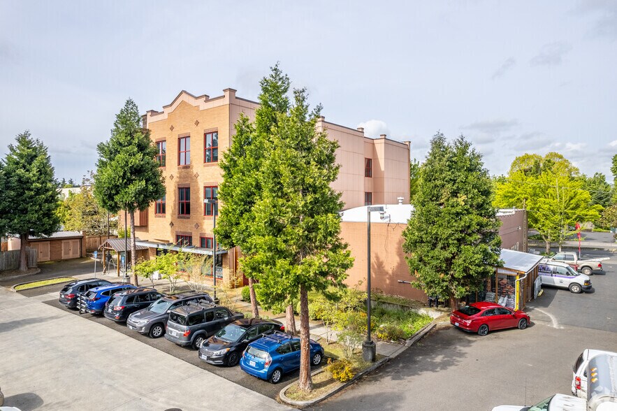 Primary Photo Of 3934 NE Martin Luther King Jr Blvd, Portland Office For Sale