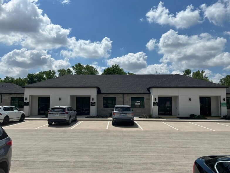 More Photos Of 3951 Alma Rd, McKinney Medical For Lease