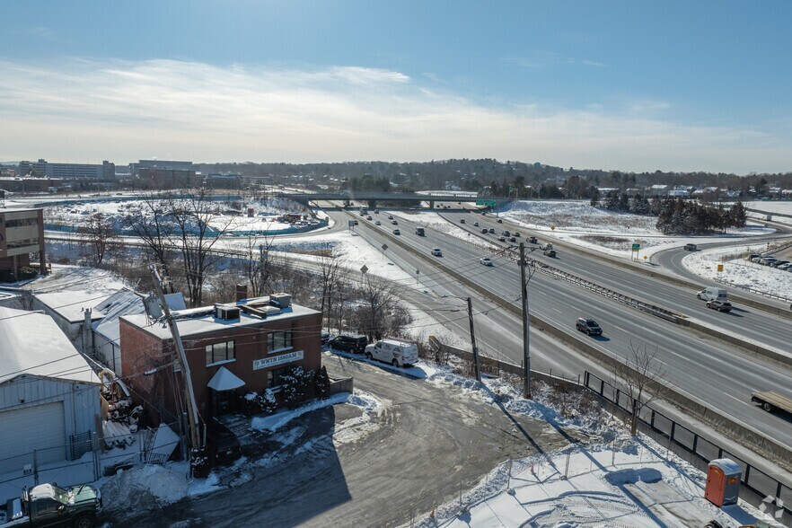 More Photos Of 85 Franklin St, Needham Loft Creative Space For Lease