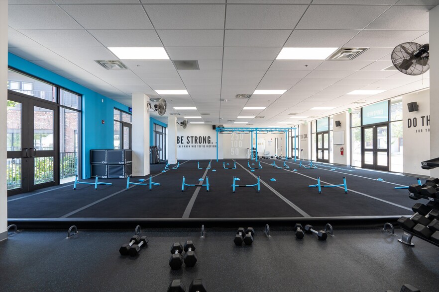 More Photos Of 2600 Clifton Ave, Nashville Storefront For Lease