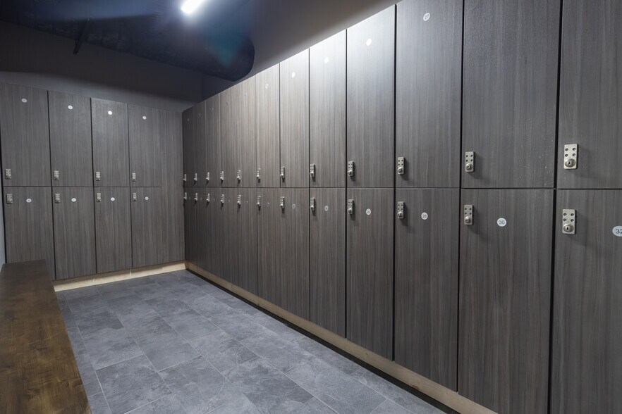 More Photos Of 1717 Dixie Hwy, Ft Wright Office For Lease