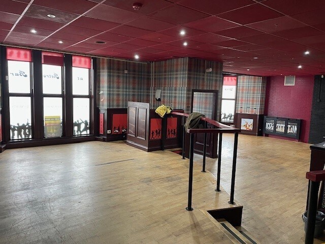 More Photos Of 17 Miller Rd, Ayr Restaurant For Lease