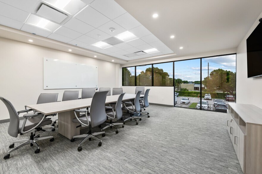 More Photos Of 3313 W Commercial Blvd, Fort Lauderdale Unknown For Sale