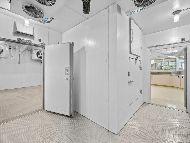 More Photos Of 1122 S Adams St, Laramie Medical For Sale