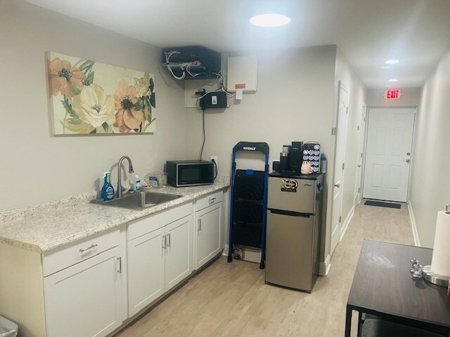 More Photos Of 1309 N Wheeler St, Plant City Office For Sale