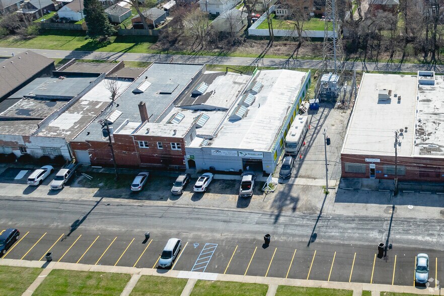 More Photos Of 3164 Bellevue Rd, Toledo Industrial For Sale