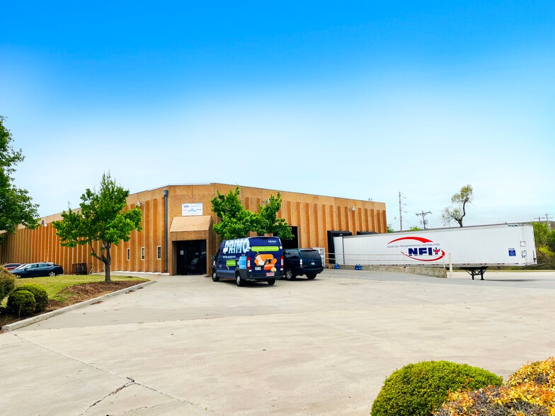 Primary Photo Of 4601 SW 36th St, Oklahoma City Warehouse For Lease