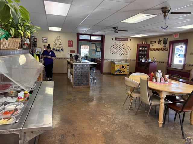 More Photos Of 103 Franklin St, Reading Restaurant For Sale