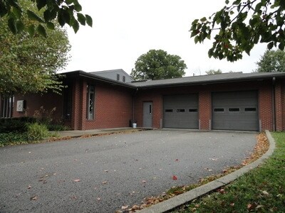 More Photos Of 2406 W Broadway, Louisville Freestanding For Sale