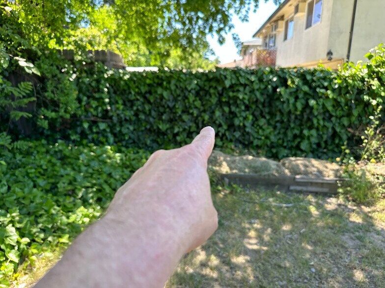 More Photos Of 834 Cathedral ct, Sacramento Land For Sale