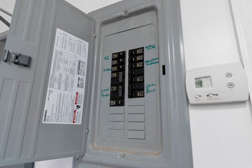 More Photos Of 2516-2520 N Charles St, Baltimore Apartments For Sale