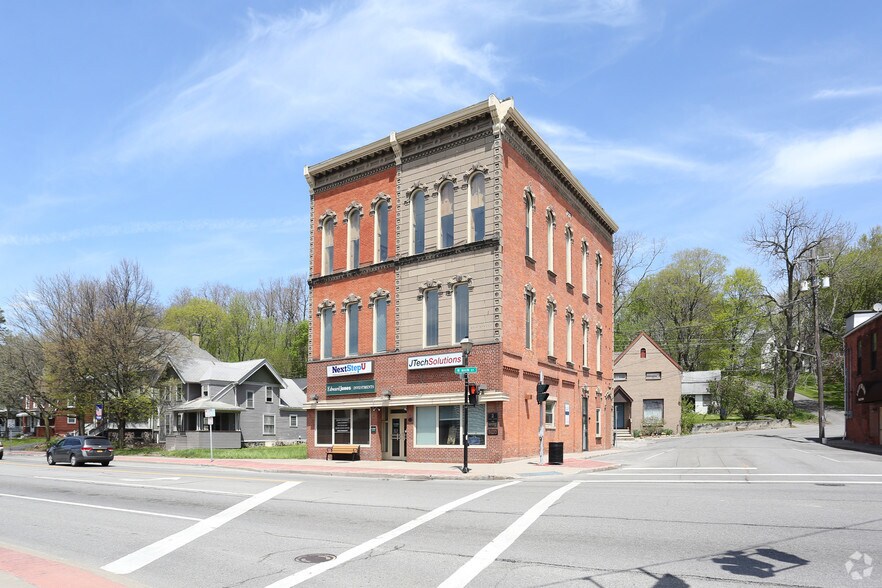 Primary Photo Of 2 W Main St, Victor Storefront Retail Office For Lease