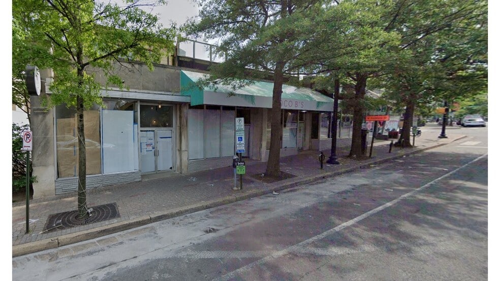 More Photos Of 2854 Wilson Blvd, Arlington Restaurant For Sale