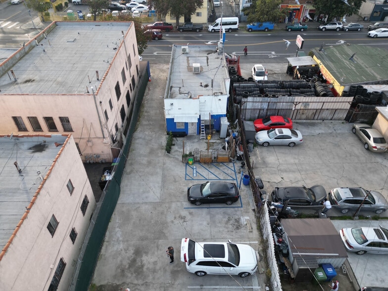 More Photos Of 4614 Avalon Blvd, Los Angeles Restaurant For Sale