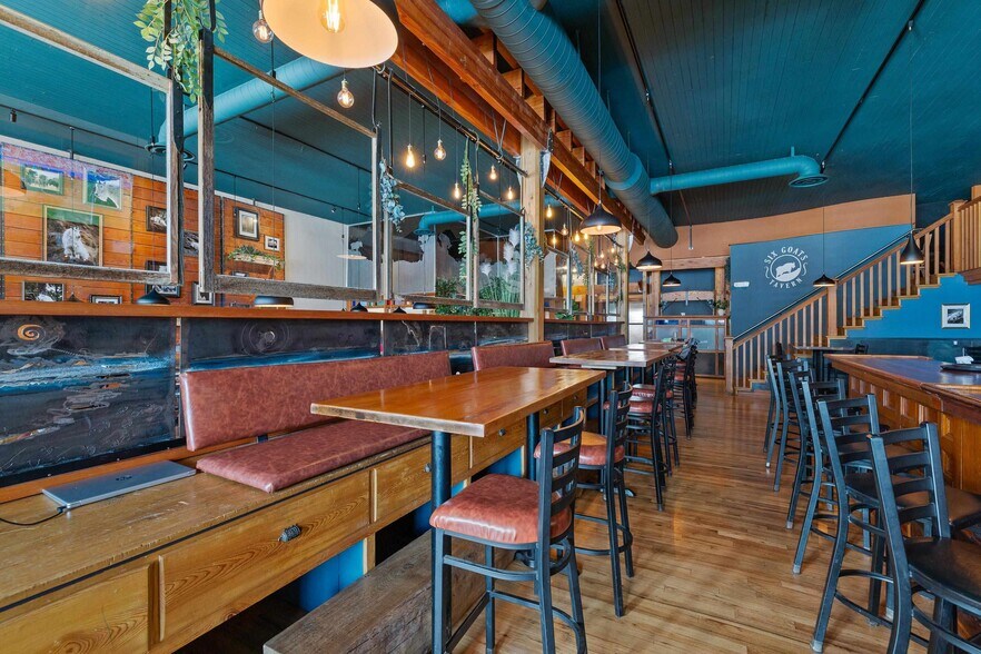 More Photos Of 701 N 5th St, Spearfish Restaurant For Sale