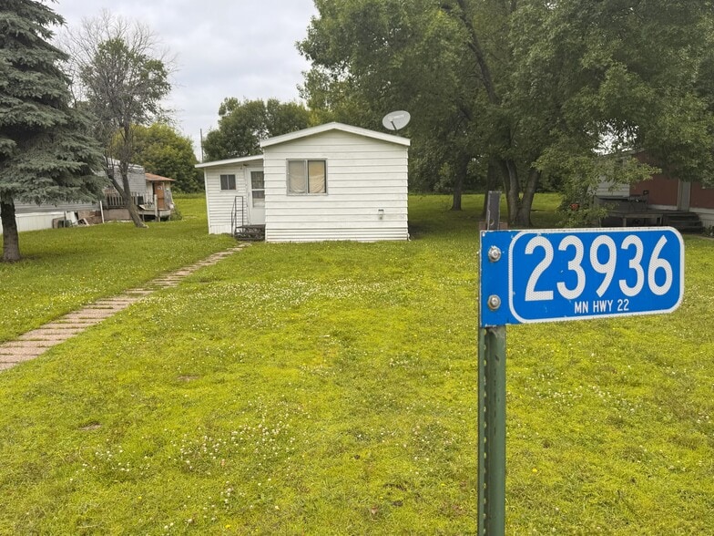 More Photos Of 23924 Minnesota Highway 22, Litchfield Manufactured Housing Mobile Home Park For Sale