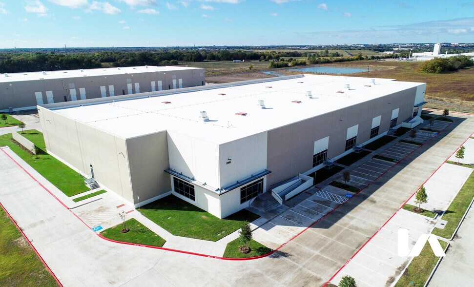 More Photos Of 1250 Wattley Way, McKinney Warehouse For Lease