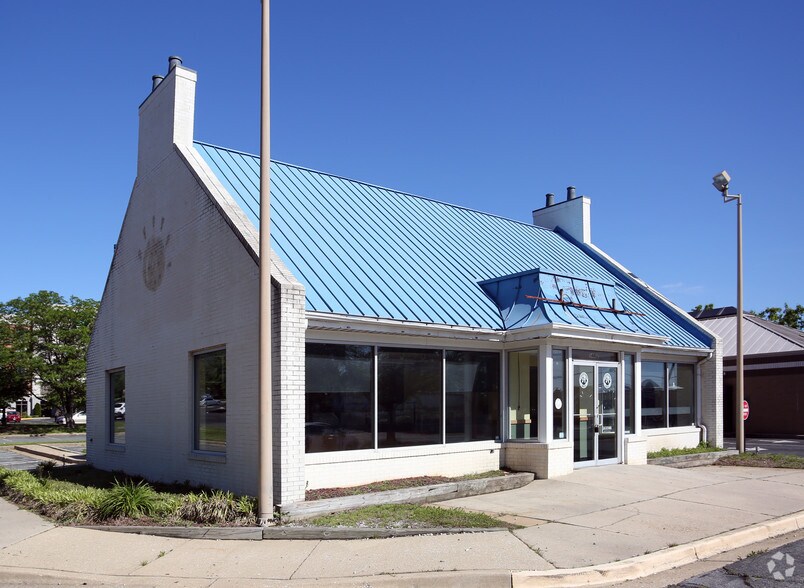 Primary Photo Of 14402 Baltimore Ave, Laurel Freestanding For Lease