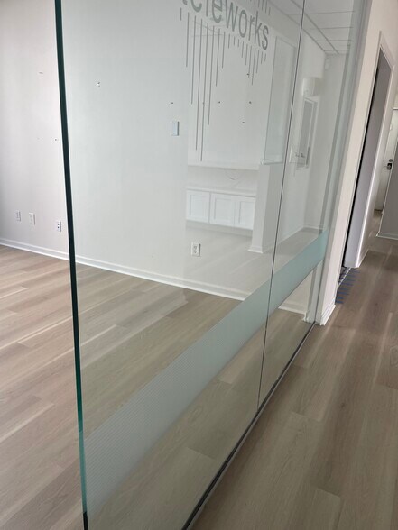 More Photos Of 17 Parker Terrace Ext, Glastonbury Office For Lease
