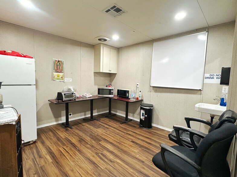 More Photos Of 22230 FM 1314 Rd, Porter Land For Lease