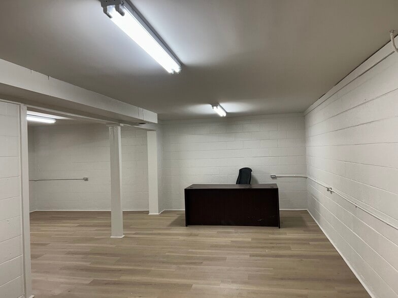 More Photos Of 3439 Myer Lee Dr, Winston-Salem Freestanding For Lease