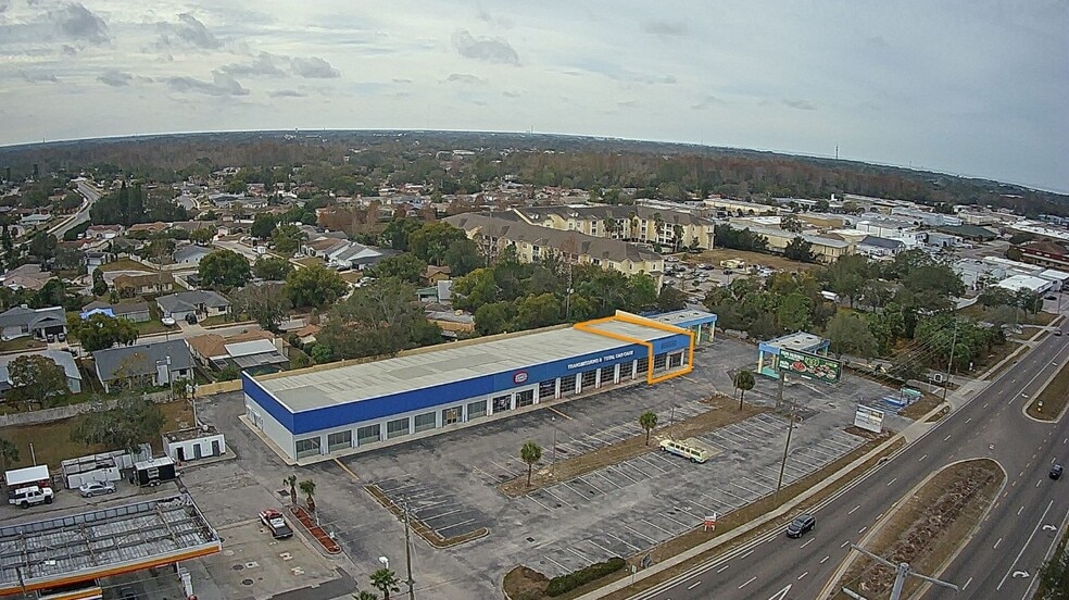 More Photos Of 7006-7010 Ridge Rd, Port Richey Auto Repair For Lease