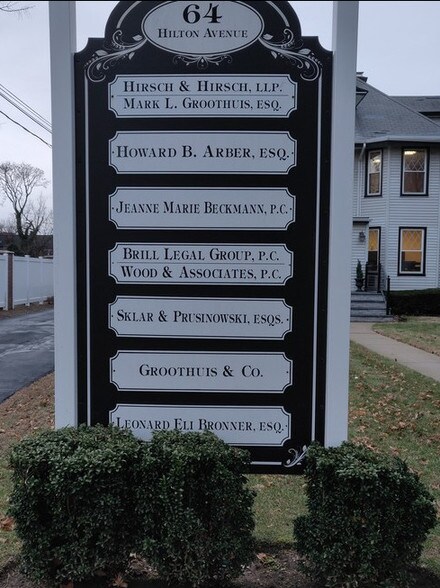 More Photos Of 64 Hilton Ave, Hempstead Office For Sale