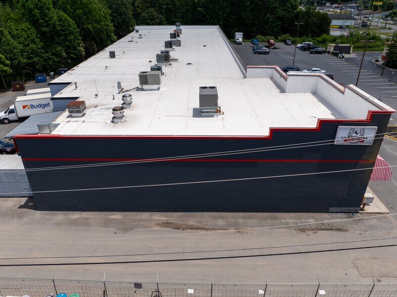 More Photos Of 1008 W Roosevelt Blvd, Monroe General Retail For Lease