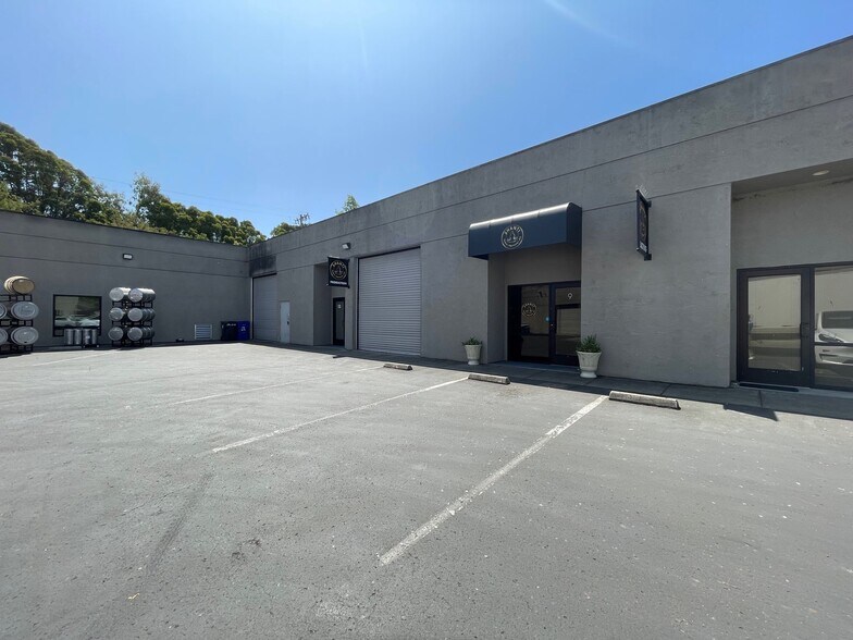 More Photos Of 194 Camino Oruga, Napa Warehouse For Lease