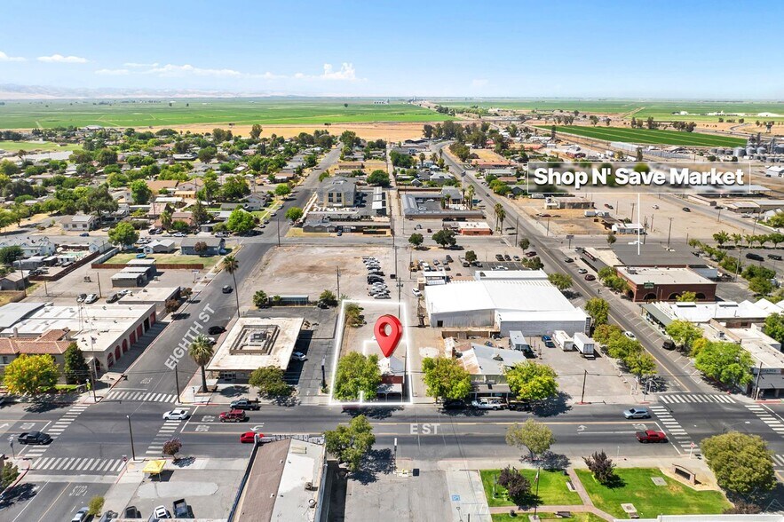 More Photos Of 752 E st, Williams General Retail For Sale