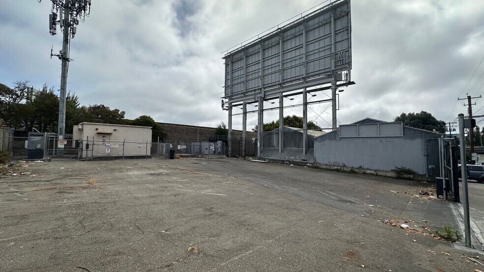 More Photos Of 1435 San Bruno Ave, San Francisco Manufacturing For Sale
