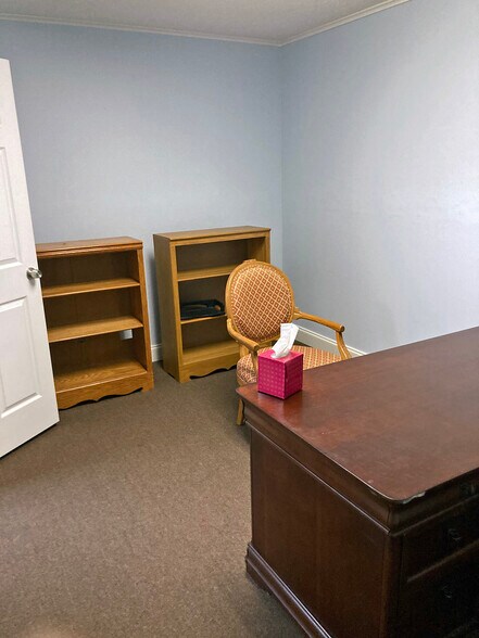 More Photos Of 1105-1113 SW Martin Downs Blvd, Palm City Freestanding For Lease