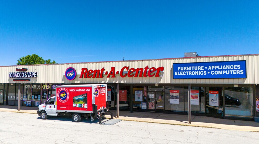 More Photos Of 520-560 Plaza Dr, Fostoria Unknown For Lease