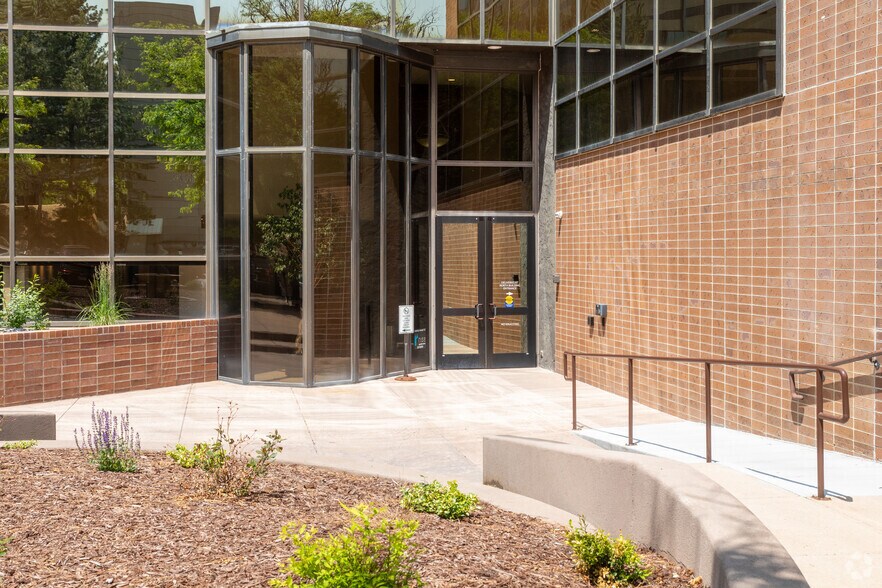 More Photos Of 8301 E Prentice Ave, Greenwood Village Office For Sale